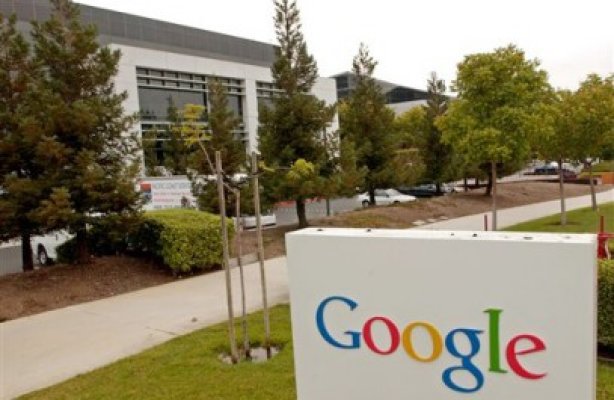 A spart codul google, crezând că e probă de angajare